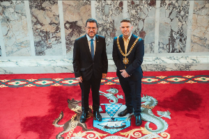 El president Aragonès s'ha reunit amb l’alcalde a de Belfast, Ryan Murphy 