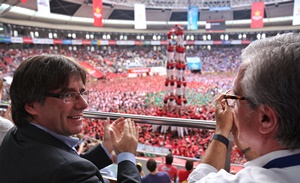 El president Puigdemont, al Concurs de Castells (Autor: Jordi Bedmar)