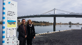 El gerent de Ports de la Generalitat, Joan Pere Gómez i Comes, i la regidora de Promoció Econòmica de l'Ajuntament de Sant Jaume d'Enveja, Àngels Garriga.