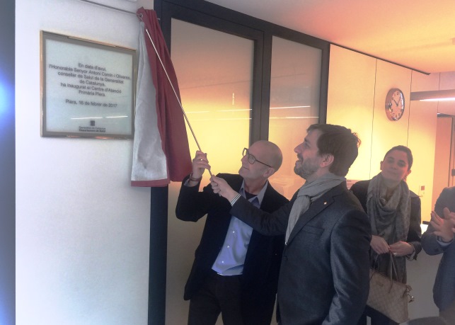 El conseller Comín, inaugurant avui el centre de salut a Piera, aquest matí. 