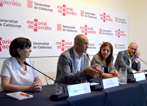 El Memorial Democràtic i la CCMA signen un conveni que permetrà crear l'arxiu històric de testimonis orals més gran d'Europa El Memorial Democràtic i la CCMA signen un conveni que permetrà crear l'arxiu històric de testimonis orals més gran d'Europa