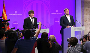 El president i el vicepresident durant la roda de premsa