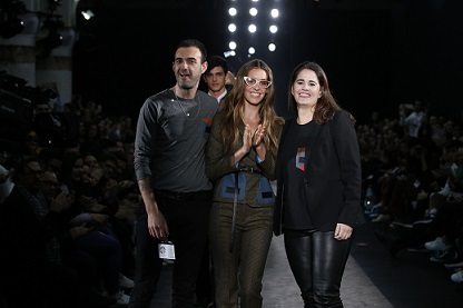 L'equip creatiu d'Antonio Miro, amb Ona Carbonell L'equip creatiu d'Antonio Miro, amb Ona Carbonell