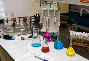 Laboratori Laboratori