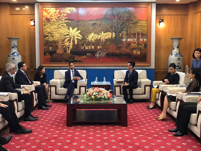 Reunió Vietnam Airlines