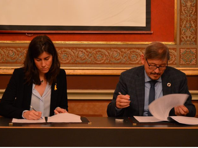 This morning, at Palau Centelles, the Catalonia-Flanders Plan 2019-21 was officially signed at a ceremony chaired by the Director General for Foreign Relations, Mireia Borrell. The event was also attended by the Secretary General for Foreign Affairs of the Flanders government, Freddy Evens, who made the closing remarks. Both officials made the plan official by signing it at the ceremony.