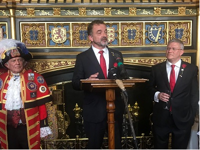 The Minister for Foreign Action, Institutional Relations and Transparency, Alfred Bosch, took part today in an official Westminster reception to mark St. George's Day.