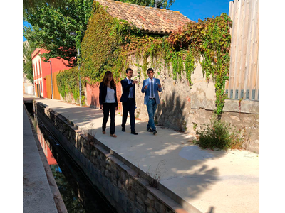 Calvet i Castells, amb la regidora Patrícia Illa. Calvet i Castells, amb la regidora Patrícia Illa.