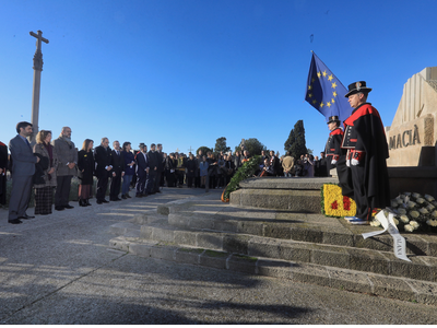 El president ha encapçalat l'ofrena del Govern. Autor: Jordi Bedmar