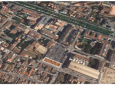 Terrenys on s'edificarà la nova promoció d'habitatge de lloguer assequible al carrer de la Virtut d'Igualada.