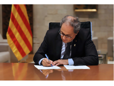 El president Torra ha signat el decret que inicia l'etapa de represa