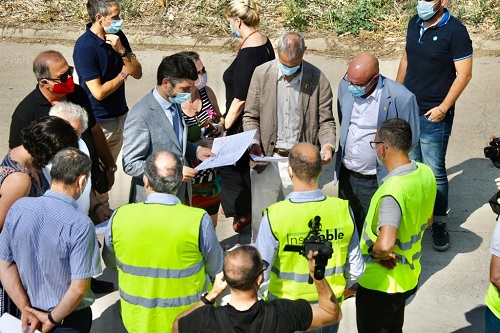 El conseller Puigneró a la visita del desplegament de les obres de la fibra òptica al Pla d'Urgell i Les Garrigues El conseller Puigneró a la visita del desplegament de les obres de la fibra òptica al Pla d'Urgell i Les Garrigues