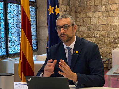 El conseller Bernat Solé participa en una reunió telemàtica.
