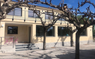 Exterior de la casa rural de Reus. Exterior de la casa rural de Reus.