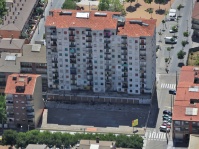 Vista aèria dels 128 habitatges del barri de Can Garcia de Manlleu (Osona). 