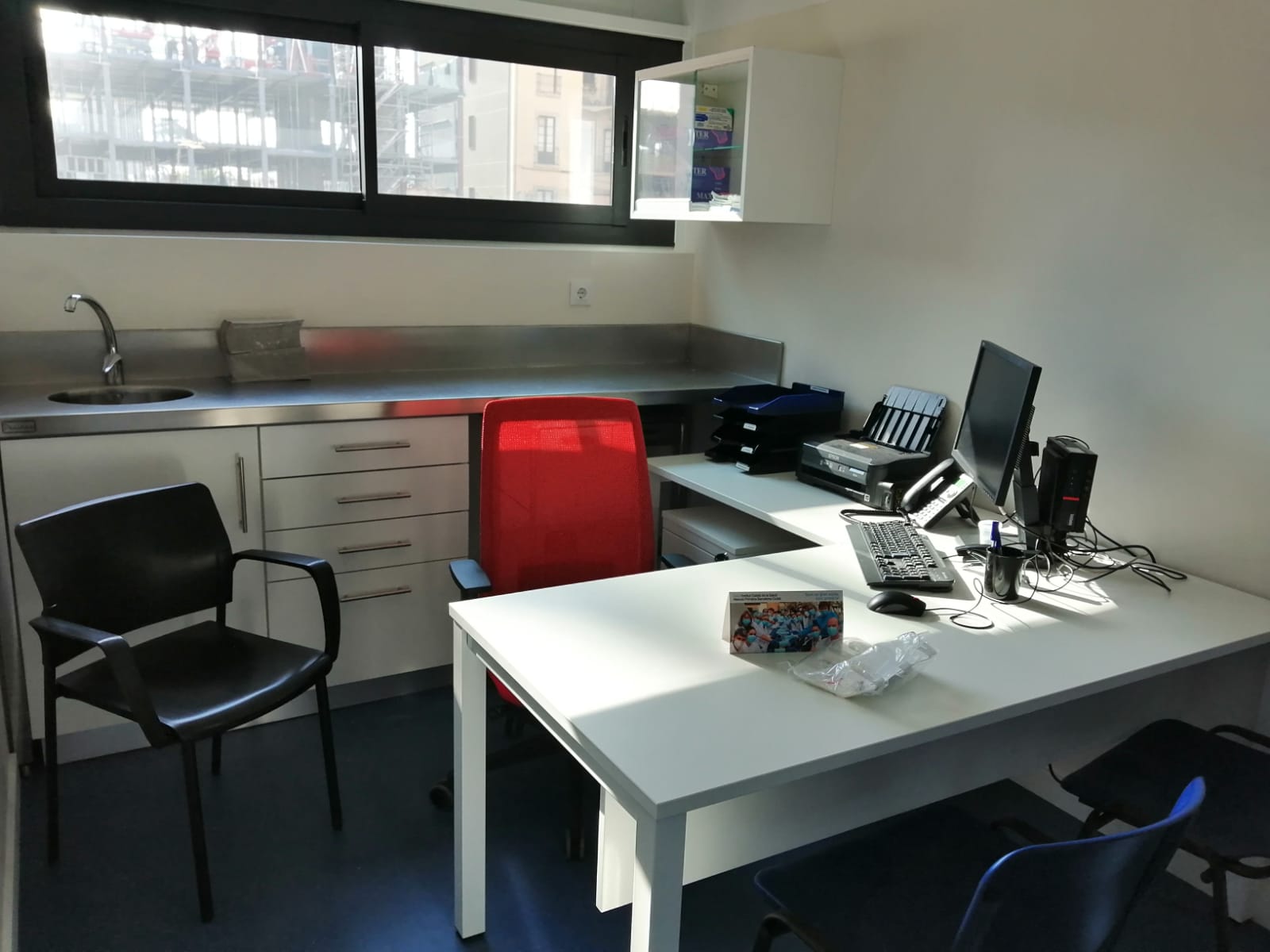 Imatge de l'interior d'una consulta Imatge de l'interior d'una consulta