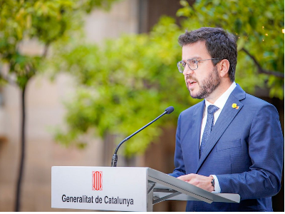 President Aragonès announces the nighttime lockdown of 158 municipalities 