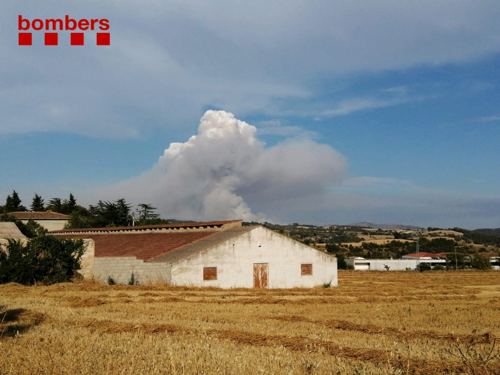 Imatge d'una de les represes de l'incendi de Santa Coloma de Queralt d'avui a la tarda. 