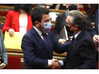 El president Aragonès i el conseller Giró, avui al Parlament