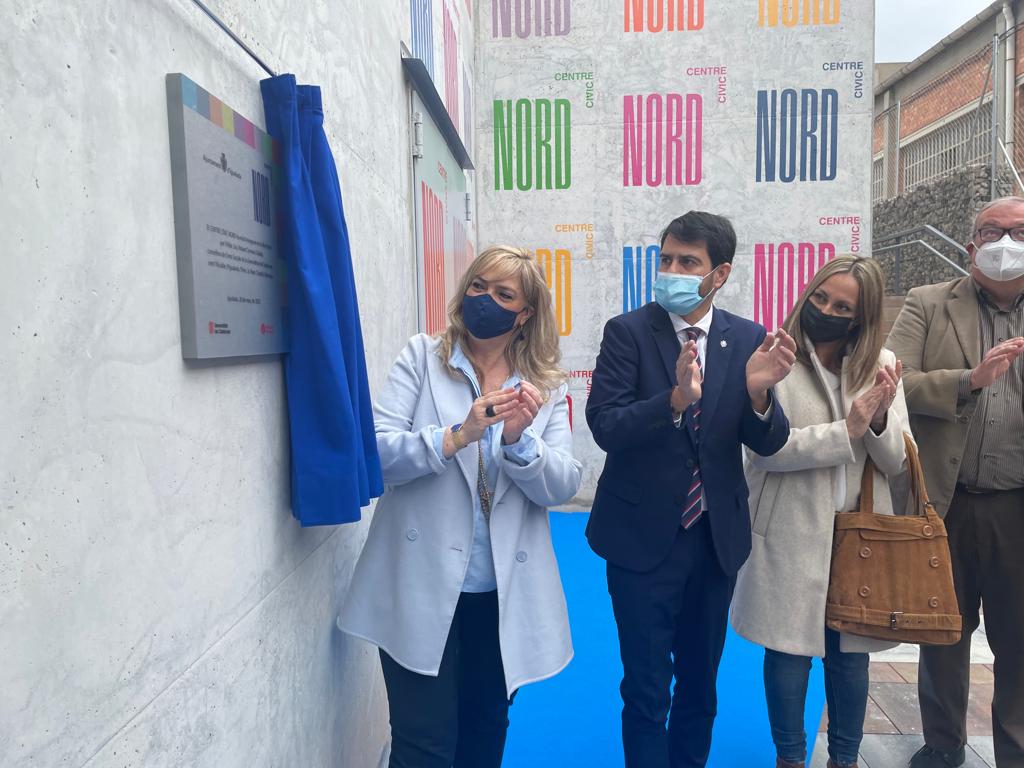 La consellera Cervera inaugura el nou Centre Cívic Nord a Igualada 
