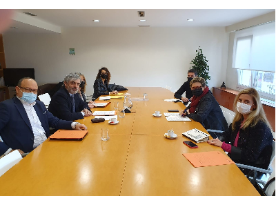 El director Sutrias reunit amb la delegada del Govern a Tarragona, Teresa Pallarès Piqué, i la directora dels Serveis Territorials del Departament d'Empresa i Treball a Tarragona, Sofia Moya Pereira, per analitzar els resultats del Balanç