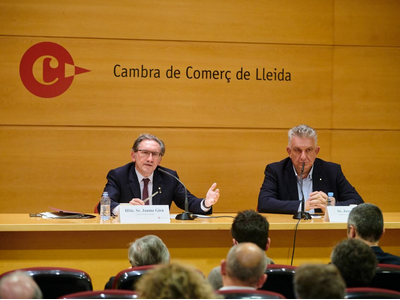El conseller Jaume Giró i el president de la Cambra de Lleida, Jaume Saltó 
