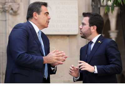 El president Aragonès amb el vicepresident Schinas