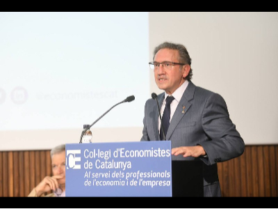 El conseller d'Economia i Hisenda, Jaume Giró, durant la seva conferència al Col·legi d'Economistes.