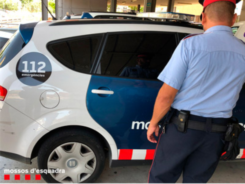 Els Mossos d¿Esquadra detenen a Badalona un lladre multireincident relacionat amb el robatori en almenys cinquanta trasters de Barcelona i l¿àrea metropolitana