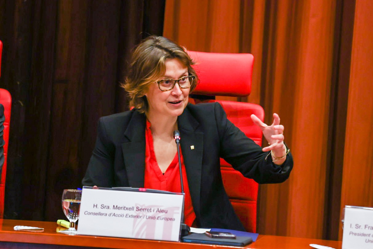 La consellera Serret, durant la compareixença al Parlament. Foto: Raquel Pérez / Departament d'Acció Exterior i Unió Europea