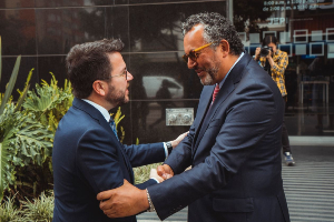 El president Aragonès és rebut pel president de la JEP (foto: Arnau Carbonell)