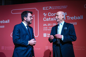 El president Aragonès i J. Rifkin (foto: Jordi Bedmar)
