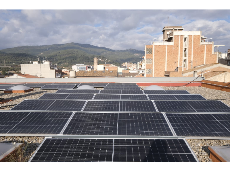 Imatge de les instal·lacions de la Comunitat Energètica Local (CEL) de Caldes de Montbui