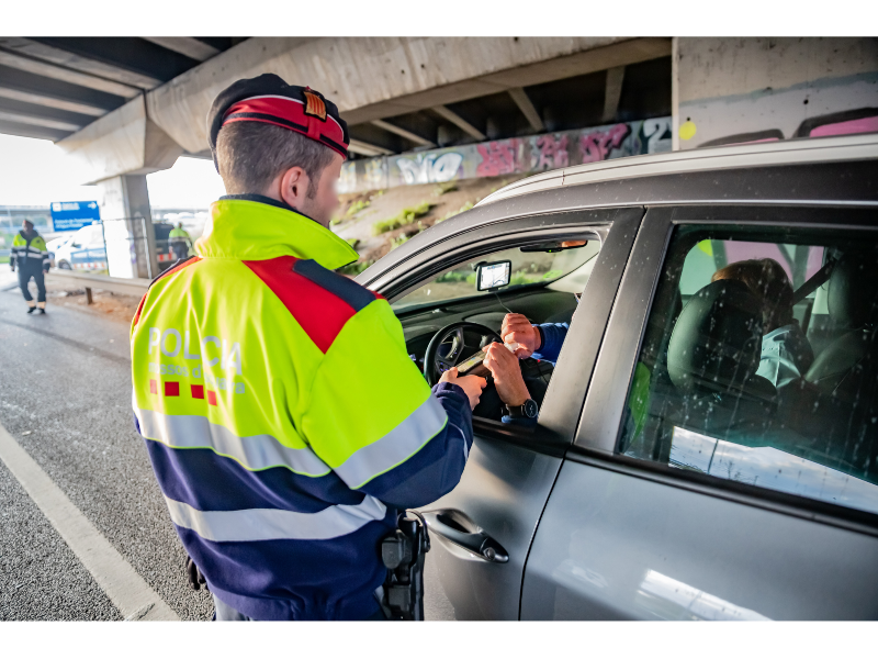 Campanya policial per reduir els accidents de trànsit a causa del consum d¿alcohol i drogues