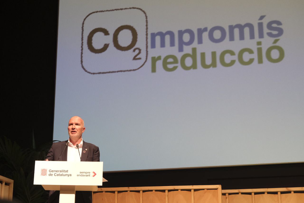 Imagen del artículo El conseller Mascort reconeix el compromís de les 271 organitzacions i entitats que participen en els programes voluntaris de la Generalitat per reduir CO2