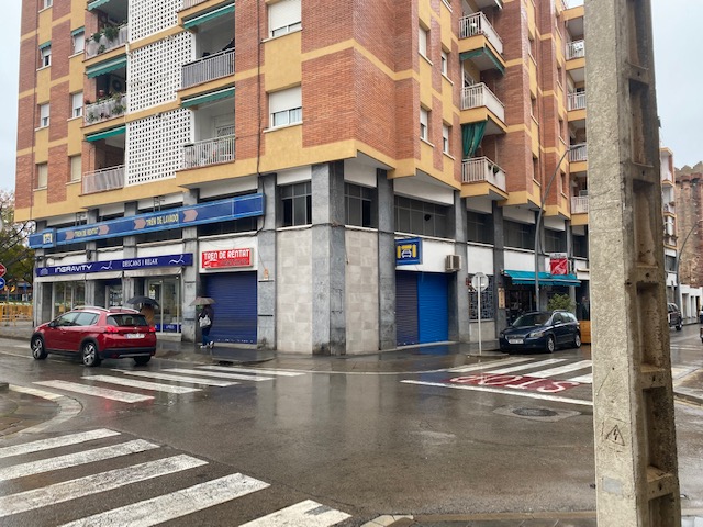 Edifici de Catelledefels (av. de la Constitució, 62-64)