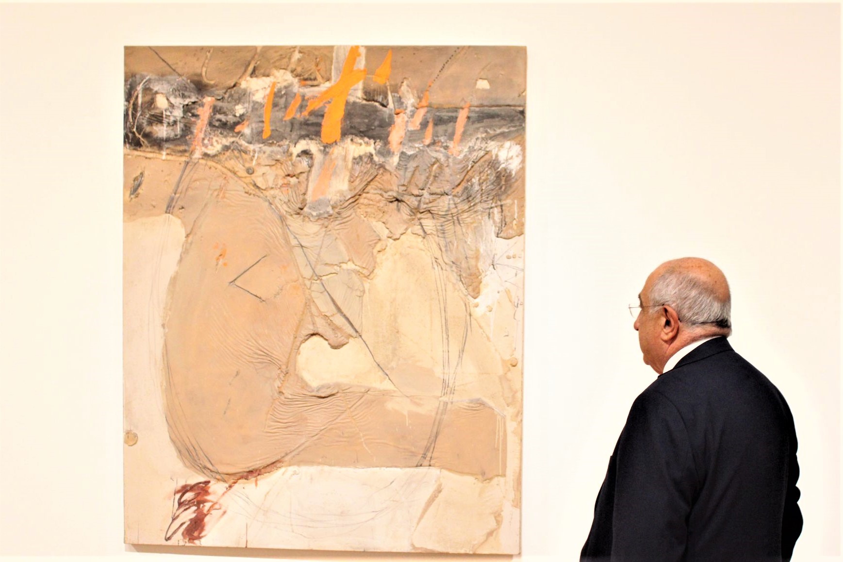 Imagen del artículo El conseller Nadal participa a Brussel·les en la inauguració d'una gran retrospectiva sobre Antoni Tàpies amb motiu del centenari del seu naixement