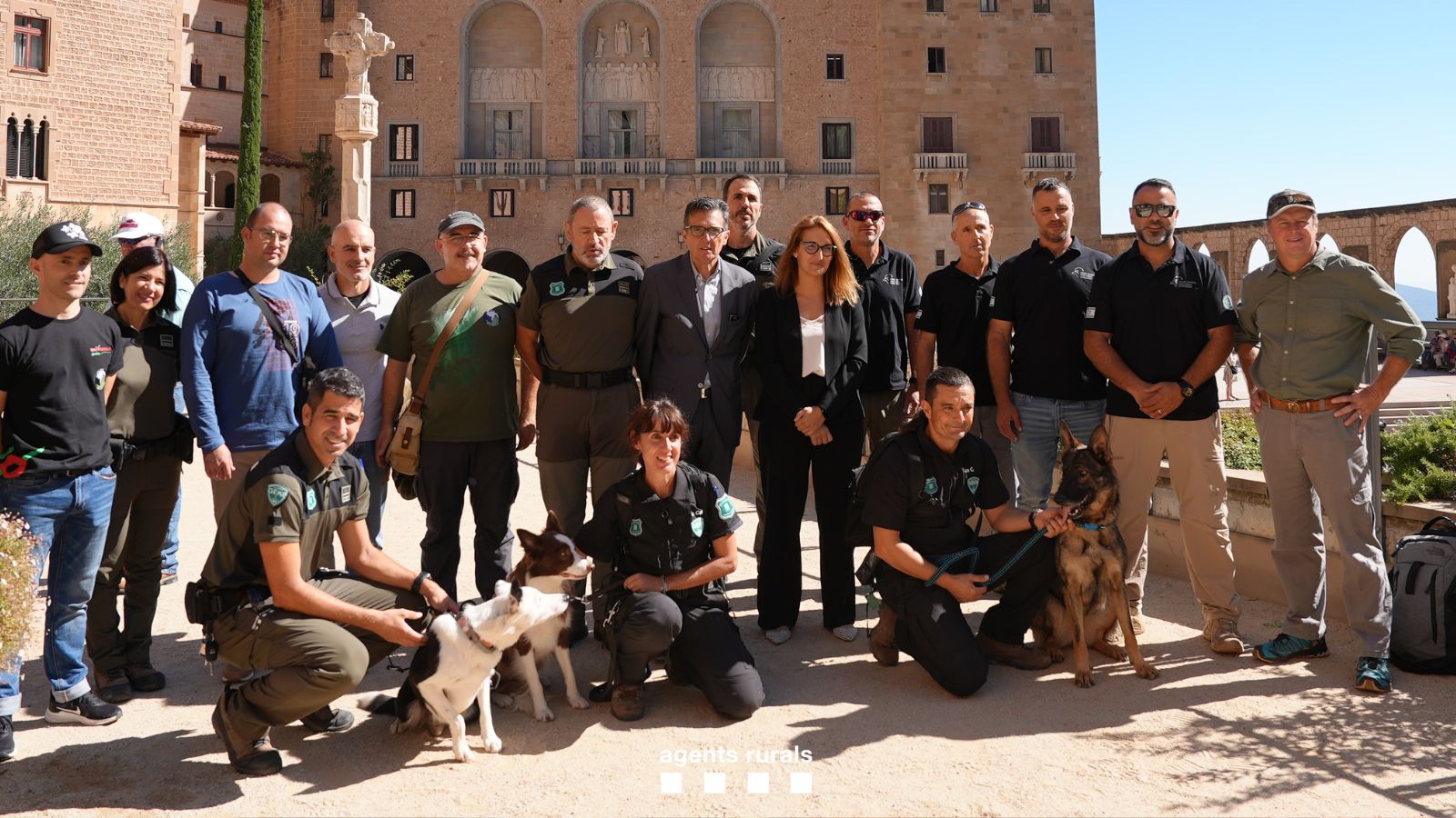 Imagen del artículo El Cos d'Agents Rurals mostra el seu model del Grup Especial Caní (GEK9) en unes jornades internacionals