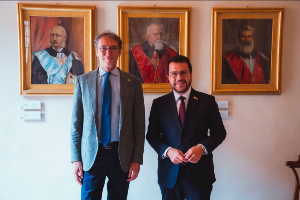 El president de la Generalitat amb el rector de la Universitat de Bolonya, Giovanni Molar