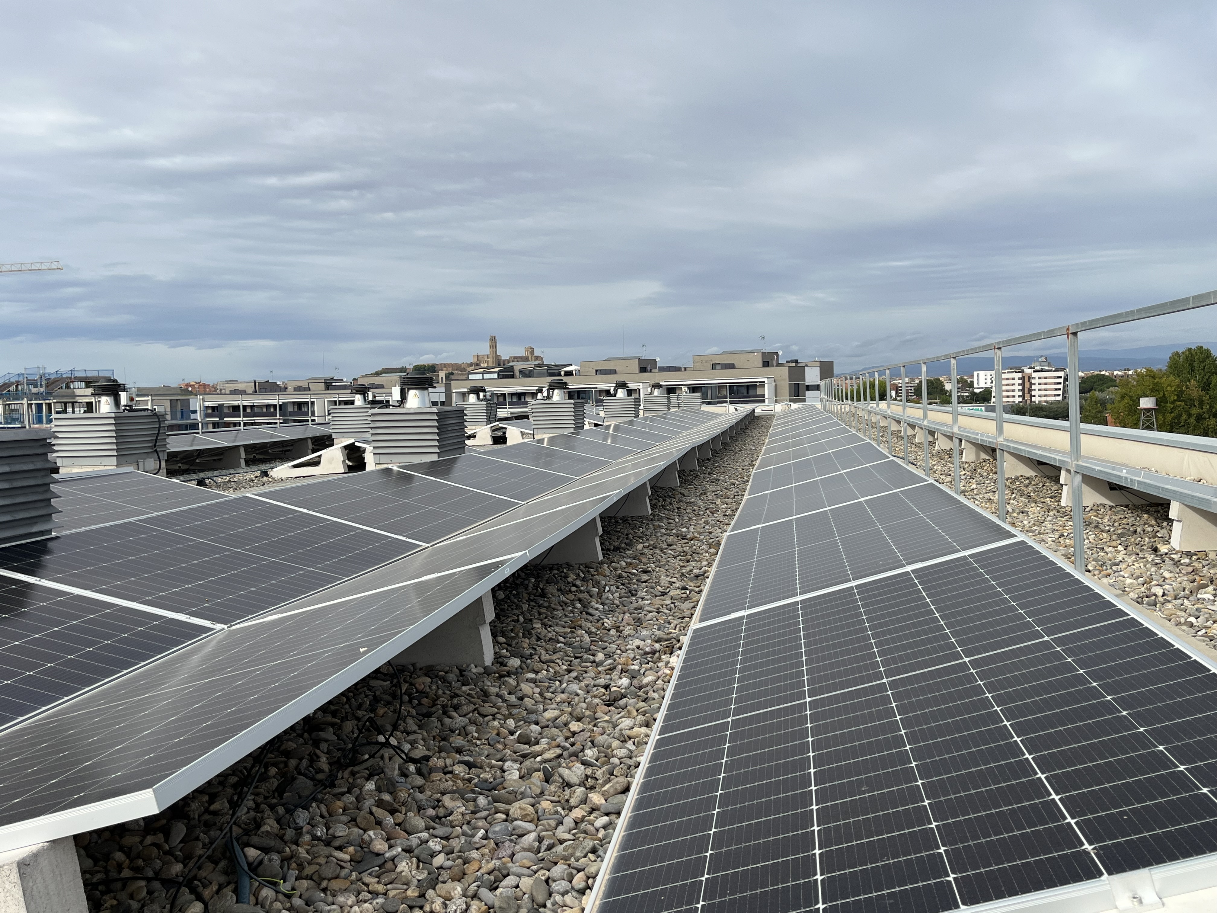 Imagen del artículo L'Hospital Universitari Santa Maria i l'Hospital Comarcal del Pallars comptaran properament amb plaques solars fotovoltaiques