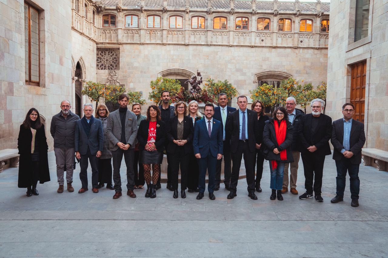 El president Aragonès i la consellera Serret han presentat la primera estratègia del Govern per als residents catalans a l'exterior.