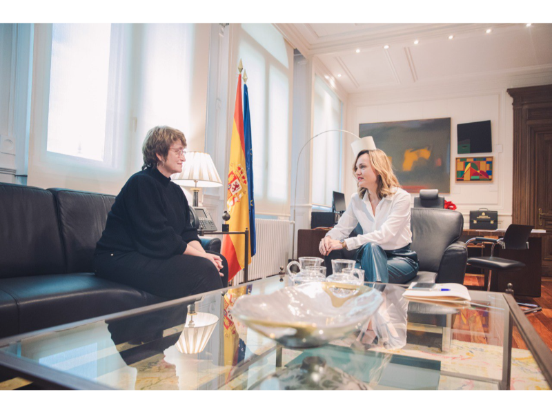 Reunió de la consellera Anna Simó amb la ministra Pilar Alegría