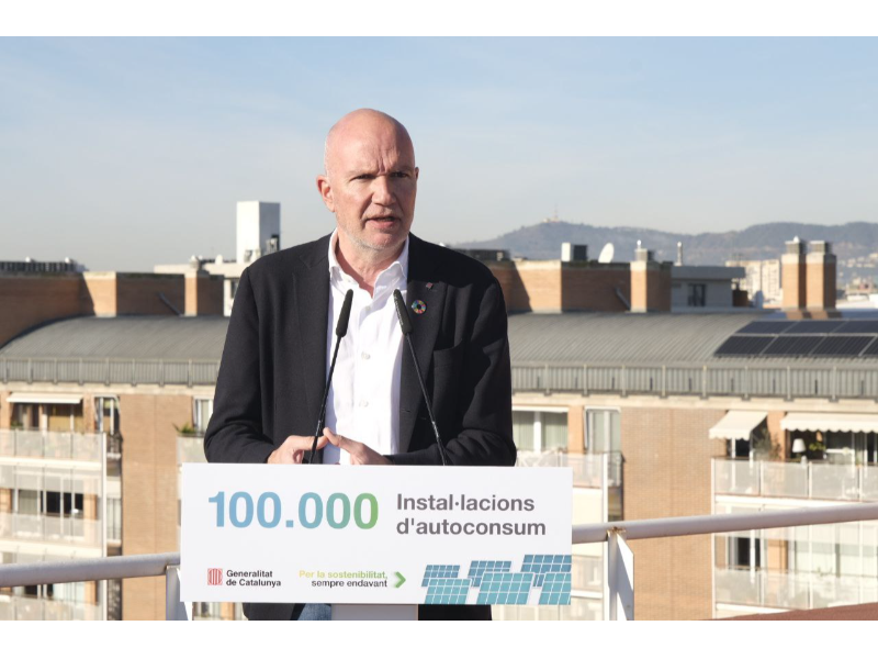 Imagen del artículo Catalunya supera les 100.000 instal·lacions d'autoconsum fotovoltaic sobre coberta
