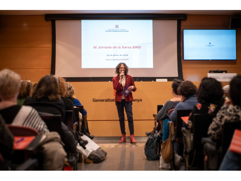 La consellera d'Igualtat i Feminismes, Tània Verge Mestre, a la IV Jornada de la xarxa SIAD