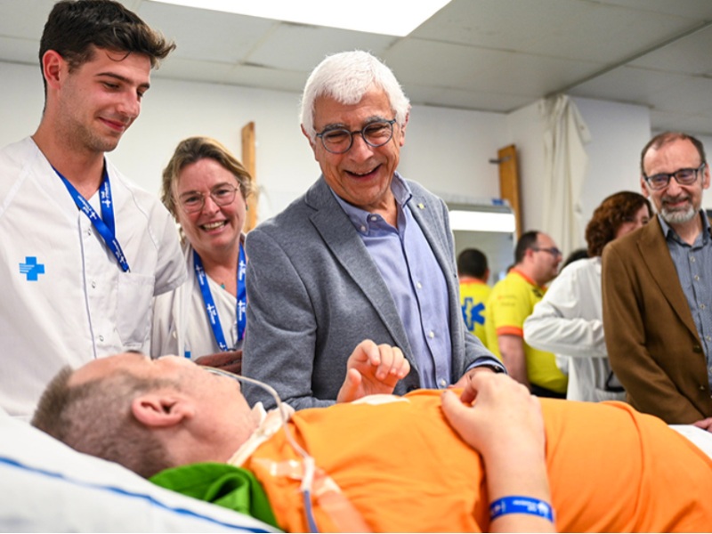 Imagen del artículo Catalunya té a Vall d'Hebron el primer centre de l'Estat amb un equip expert en lesions medul·lars que opera lesionats aguts tots els dies de l'any