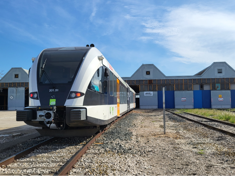 Imagen del artículo Ferrocarrils licita diverses obres per adequar el taller del Pla de Vilanoveta per a la futura operació del servei Lleida-Manresa