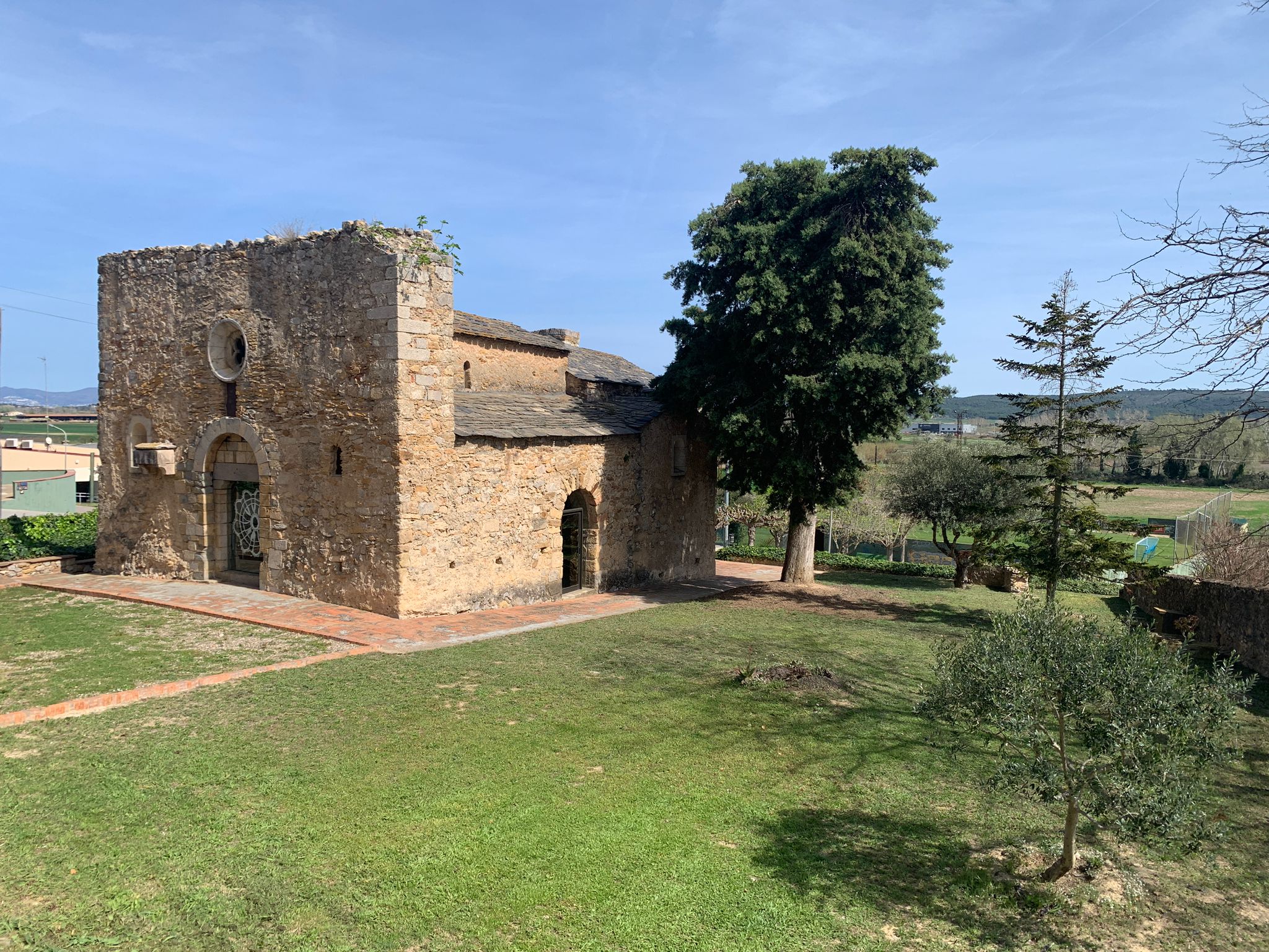 l'església de Sant Joan de Bellcaire