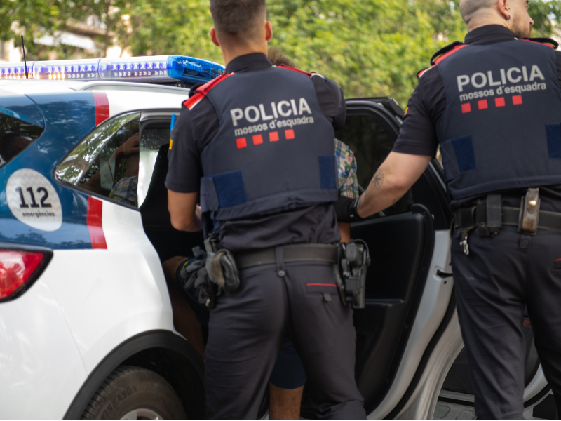 Imagen del artículo Els Mossos d'Esquadra detenen 6 persones a Mataró, Terrassa Granada i Ceuta relacionades amb un segrest a Mataró el mes de setembre de 2023