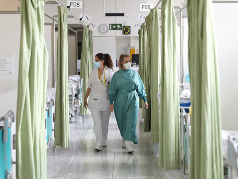 Imagen del artículo Salut amplia a la cirurgia major ambulatòria i als parts la gestió de les baixes directament des de l'hospital