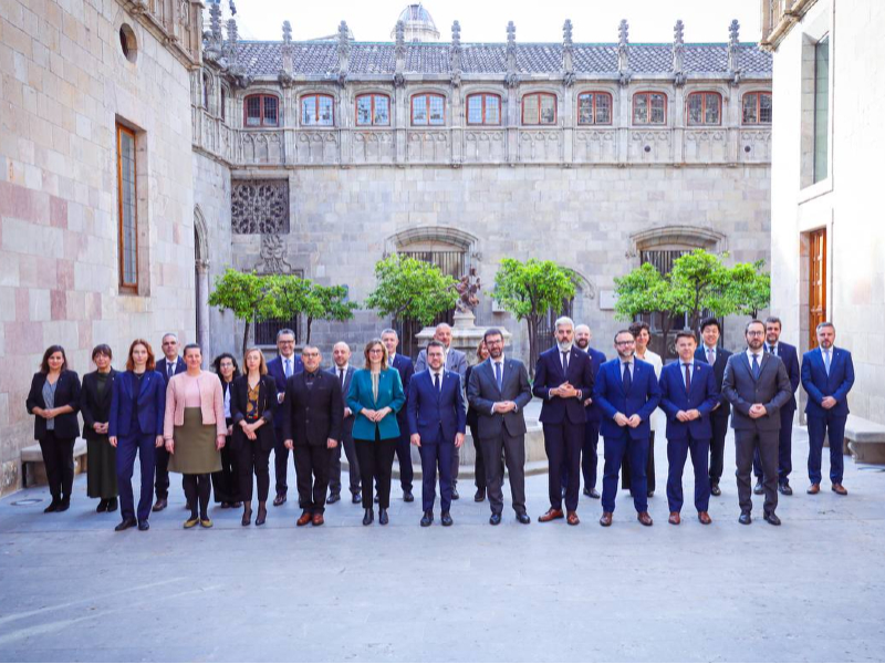 El president Aragonès, la consellera Serret i els delegats del Govern a l'Exterior